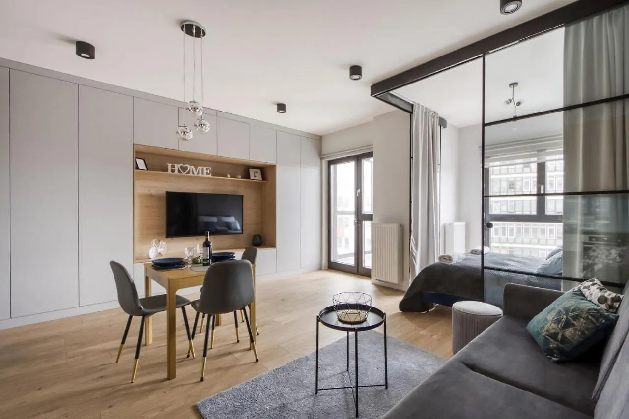 Warsaw Night Apartments Metro Plocka 0*,
