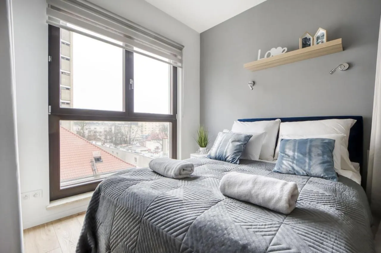 Warsaw Night Apartments Metro Plocka 0*,  Polonia