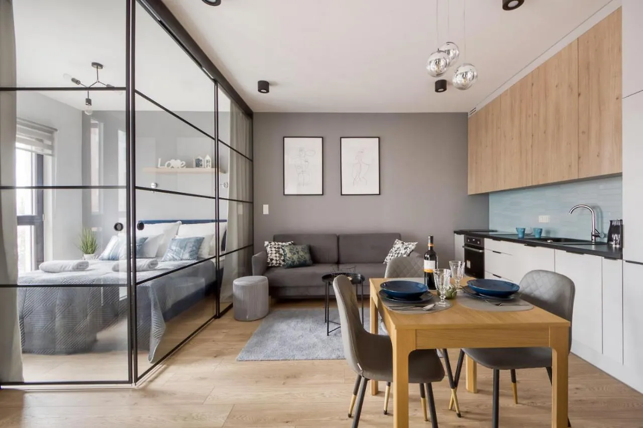 Warsaw Night Apartments Metro Plocka